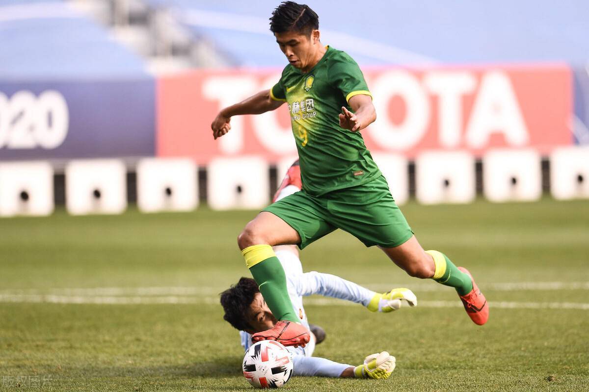 英雄联盟S15-关于国际比赛日新疆广汇单刀错失：亚冠节点到来，引发热议，身体对抗强度拉满的信息