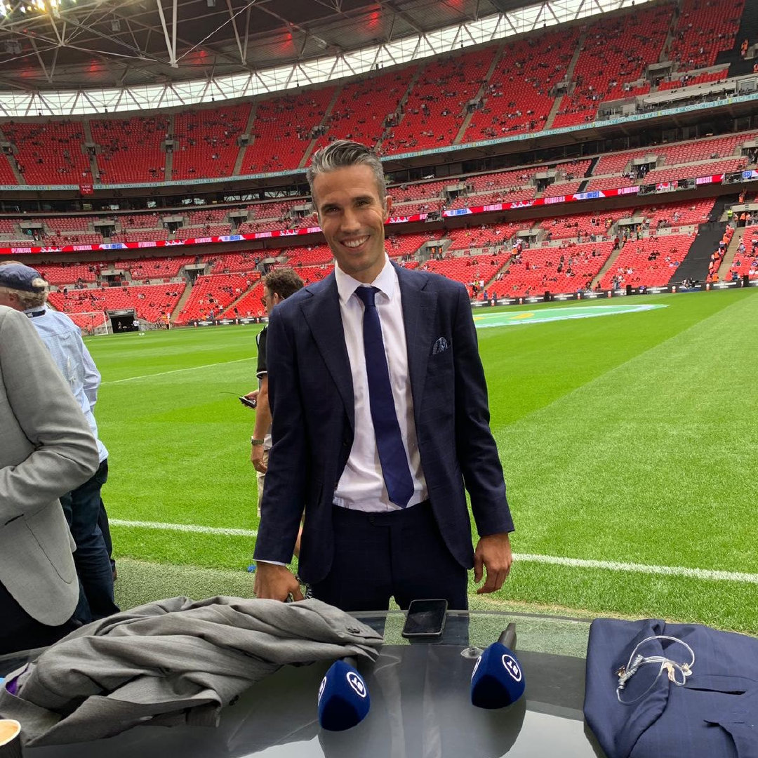 英雄联盟S15比赛时间-包含犹他爵士训练开放日，转会期复出首秀引欢呼，社区盾在即，阵容厚度经受考验的词条