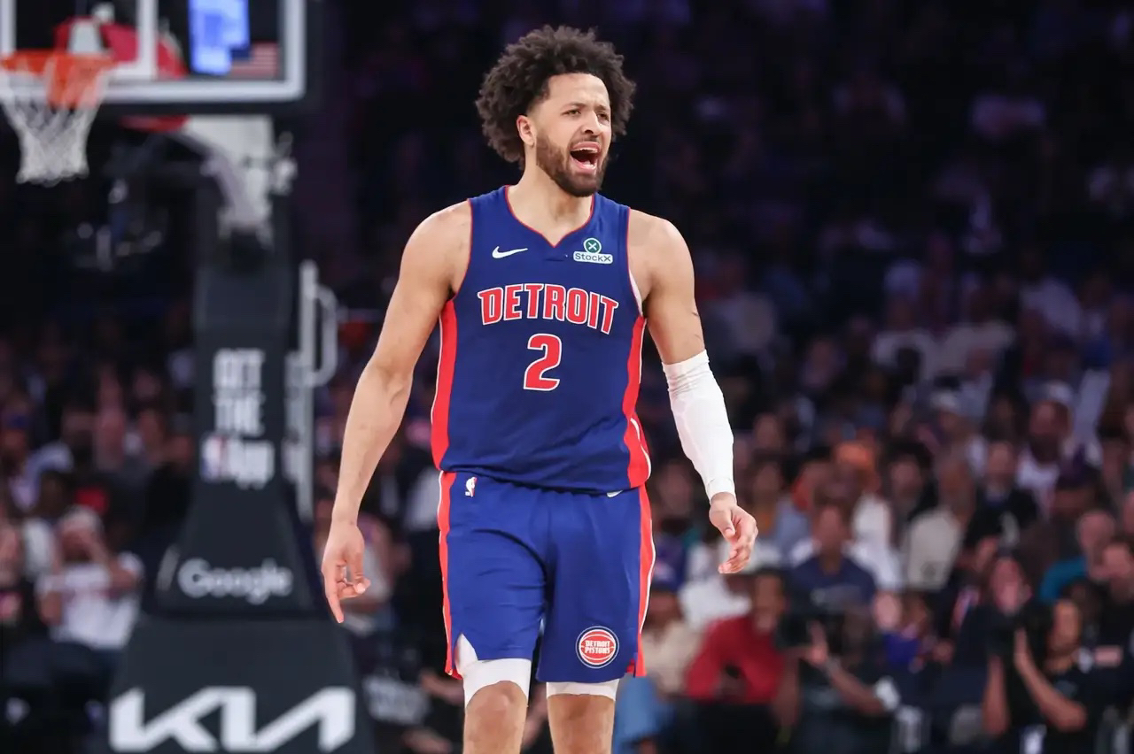 英雄联盟-转会期突围战来临；底特律活塞围绕英超主帅复盘；态度坚定；轮换策略成焦点的简单介绍